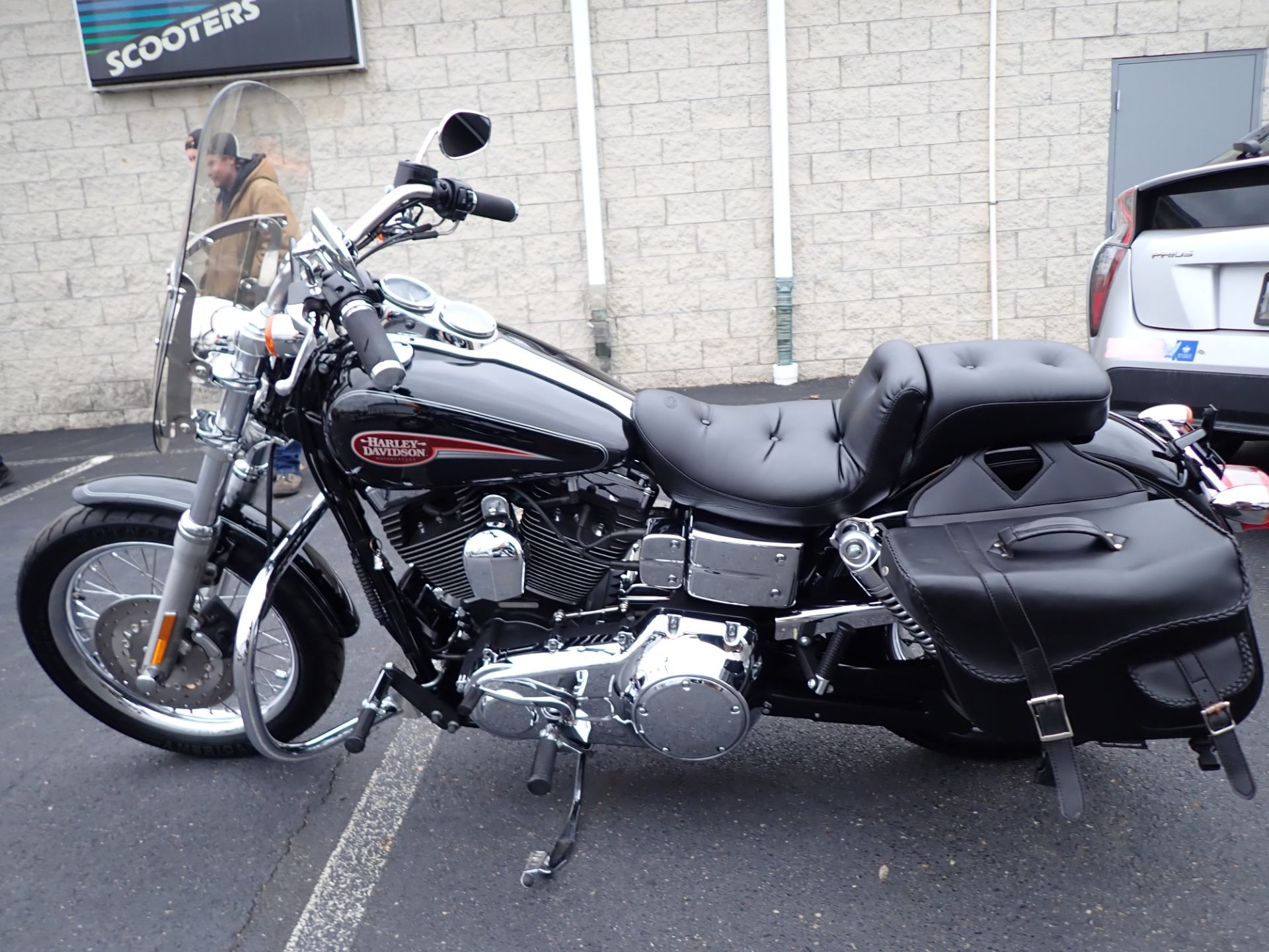 2006 Harley-Davidson Dyna™ Low Rider® in Massillon, Ohio - Photo 13