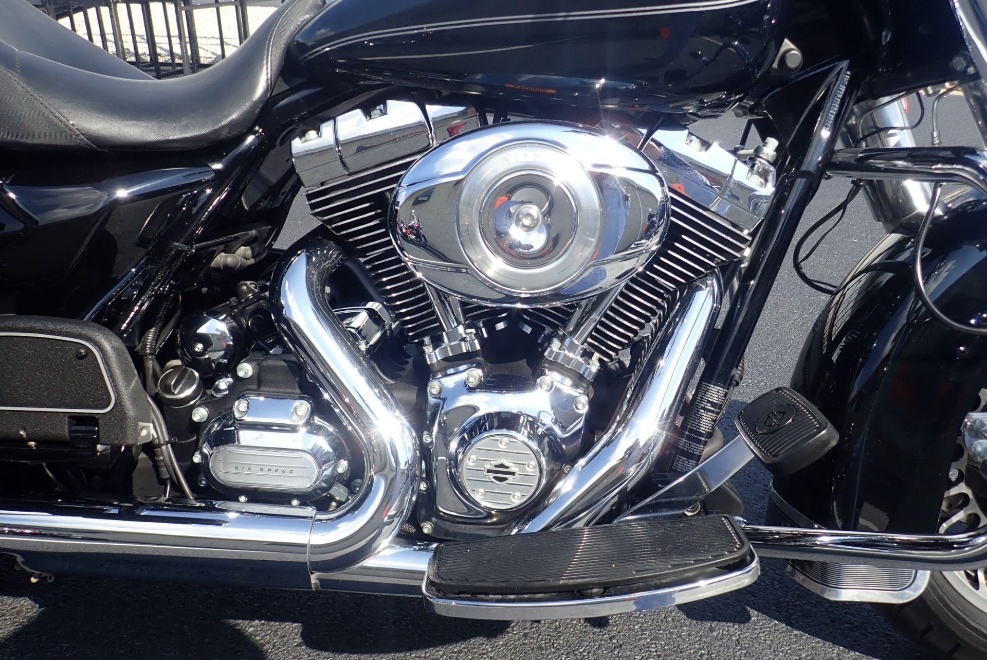2012 Harley-Davidson Road King® in Massillon, Ohio - Photo 4