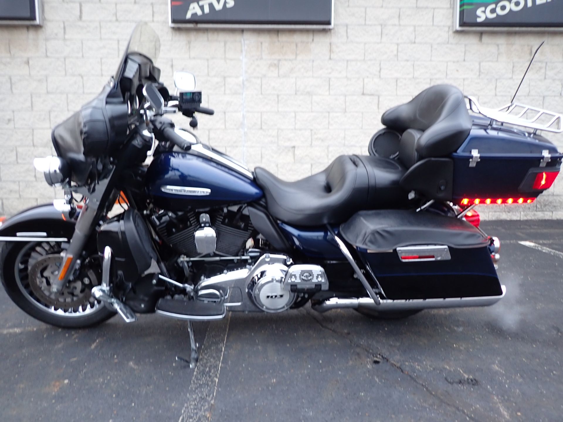 2012 Harley-Davidson Electra Glide® Ultra Limited in Massillon, Ohio - Photo 13