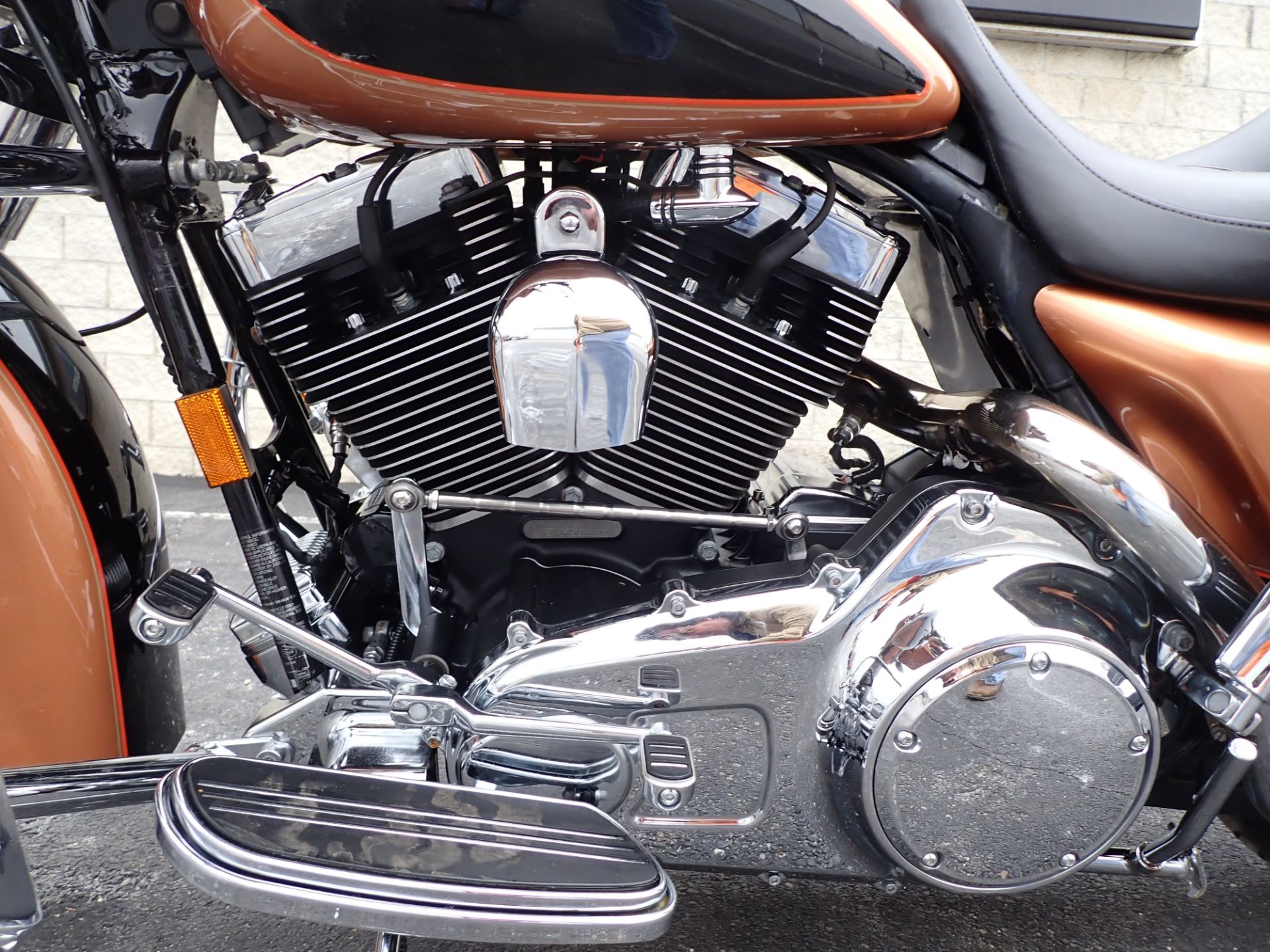 2008 Harley-Davidson Street Glide® in Massillon, Ohio - Photo 8