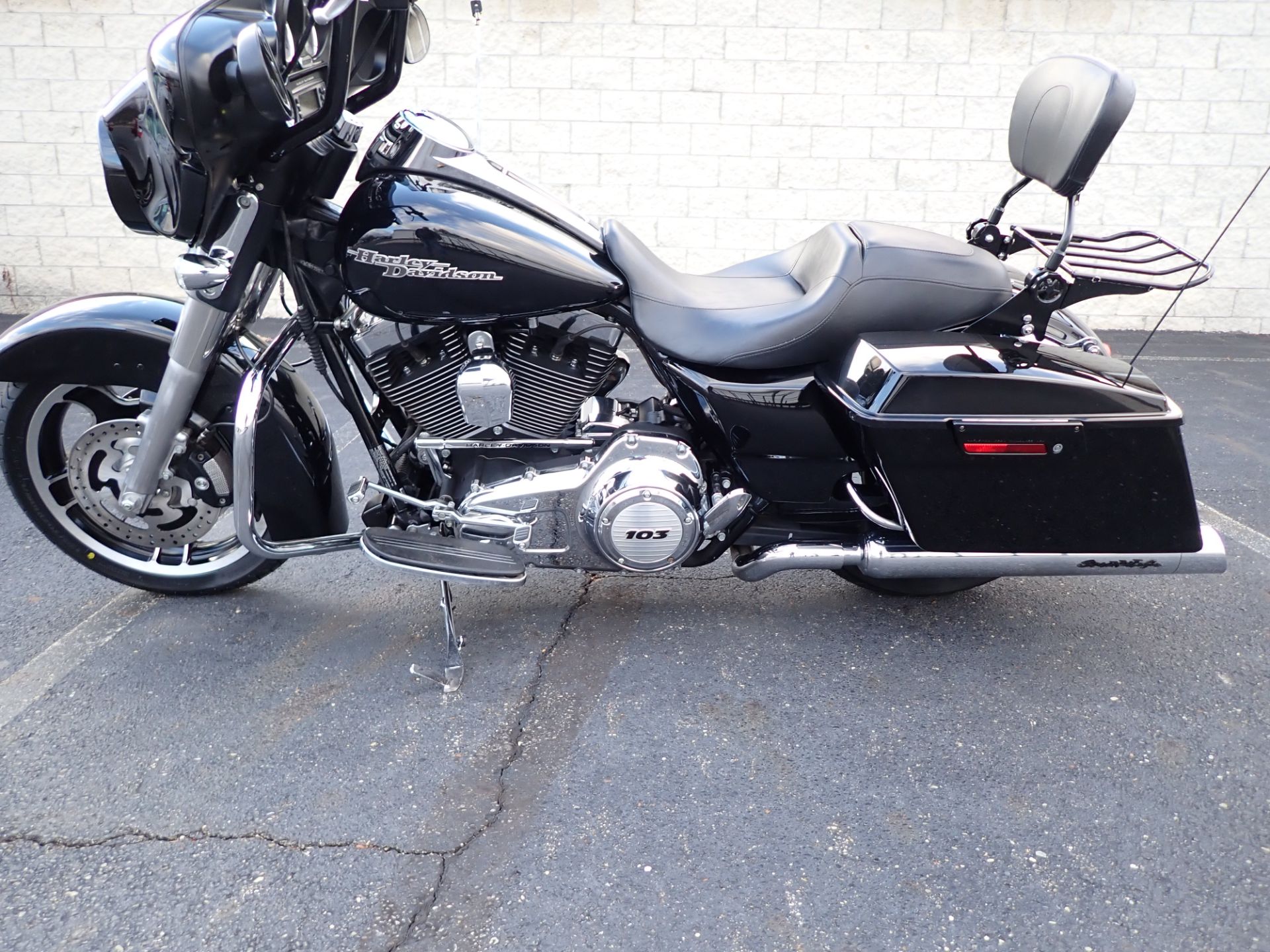 2012 Harley-Davidson Street Glide® in Massillon, Ohio - Photo 13