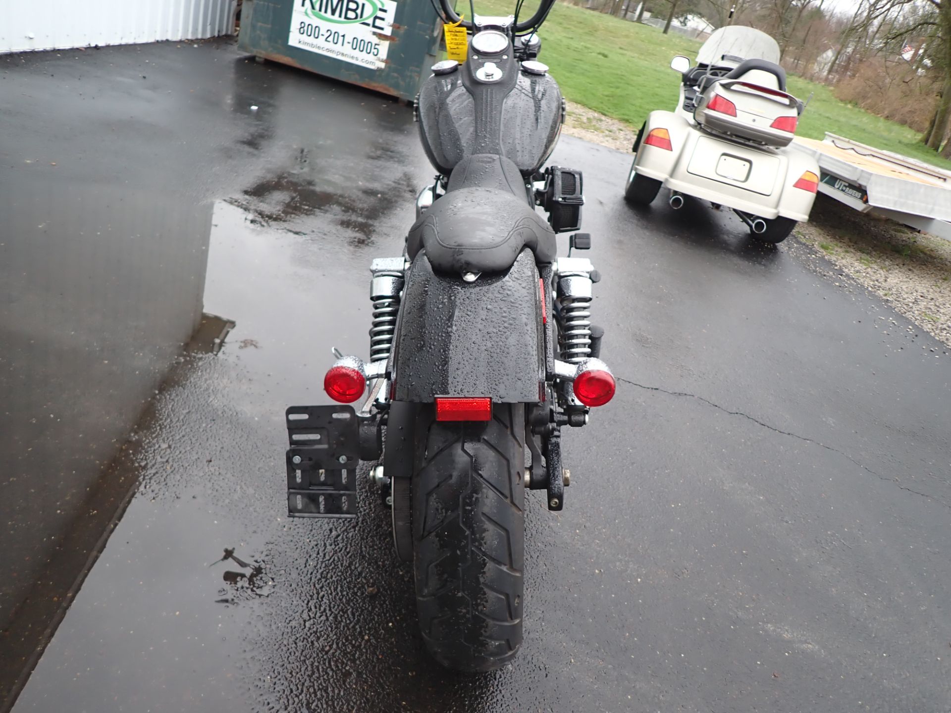 2013 Harley-Davidson Dyna® Street Bob® in Massillon, Ohio - Photo 4