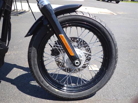 2013 Harley-Davidson Dyna® Street Bob® in Massillon, Ohio - Photo 2