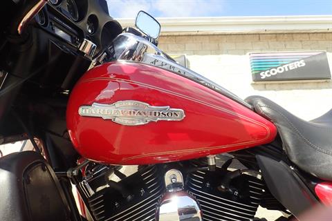 2012 Harley-Davidson Ultra Classic® Electra Glide® in Massillon, Ohio - Photo 9