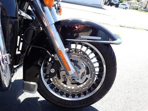 2012 Harley-Davidson Electra Glide® Ultra Limited in Massillon, Ohio - Photo 2