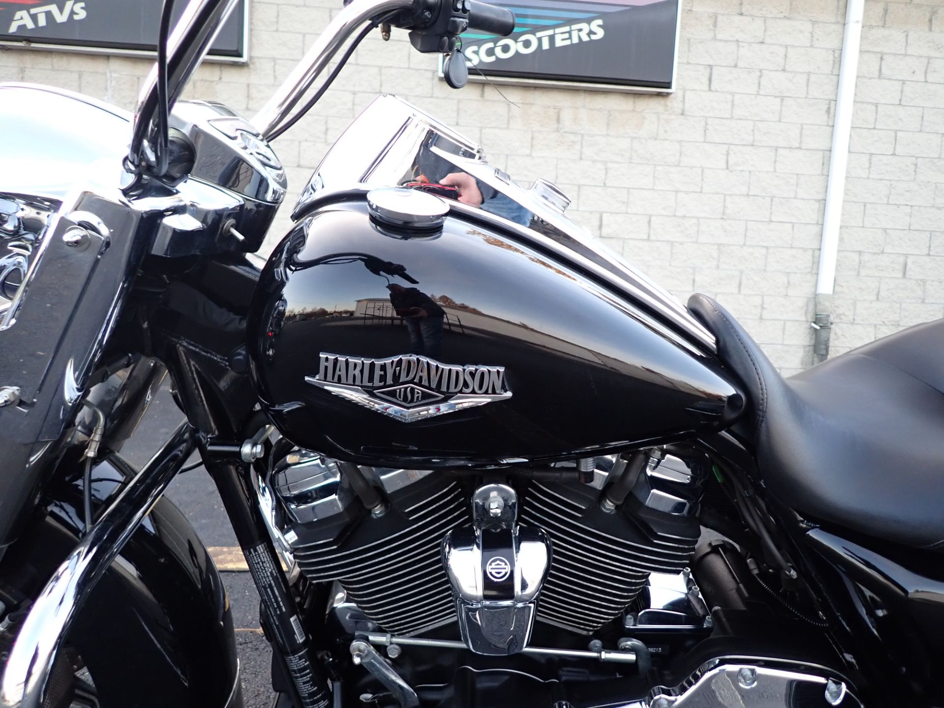 2019 Harley-Davidson Road King® in Massillon, Ohio - Photo 14