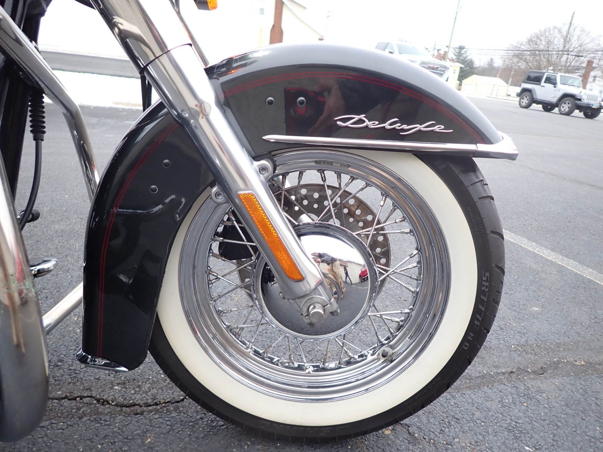 2005 Harley-Davidson FLSTN/FLSTNI Softail® Deluxe in Massillon, Ohio - Photo 2