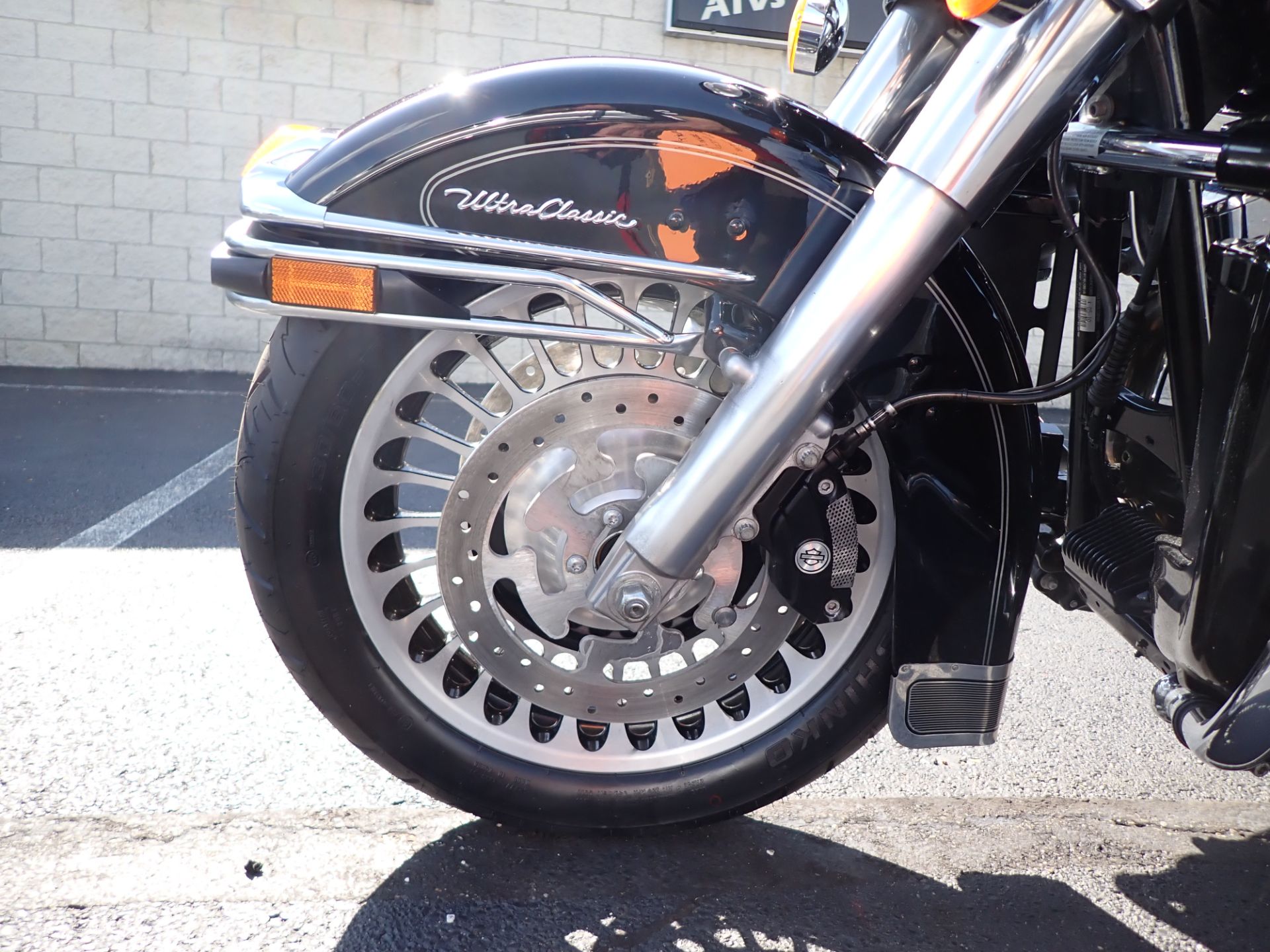2010 Harley-Davidson Ultra Classic® Electra Glide® in Massillon, Ohio - Photo 10