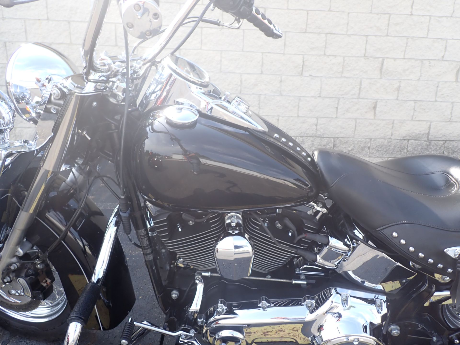 2015 Harley-Davidson Heritage Softail® Classic in Massillon, Ohio - Photo 15