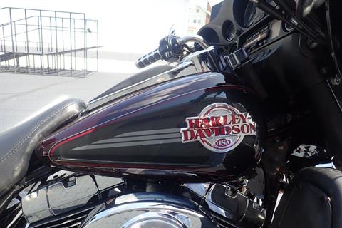 2005 Harley-Davidson FLHTCUI Ultra Classic® Electra Glide® in Massillon, Ohio - Photo 2