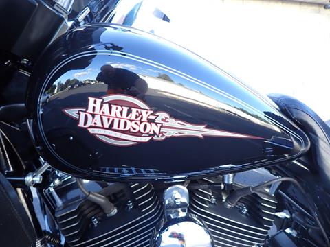 2010 Harley-Davidson Electra Glide® Classic in Massillon, Ohio - Photo 15