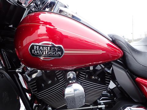 2013 Harley-Davidson Ultra Classic® Electra Glide® in Massillon, Ohio - Photo 16