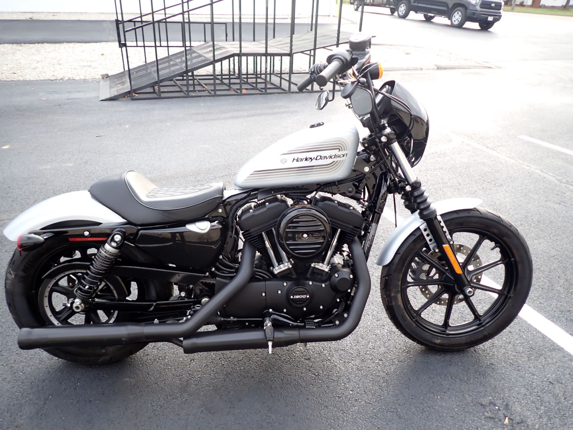 2020 Harley-Davidson Iron 1200™ in Massillon, Ohio - Photo 8