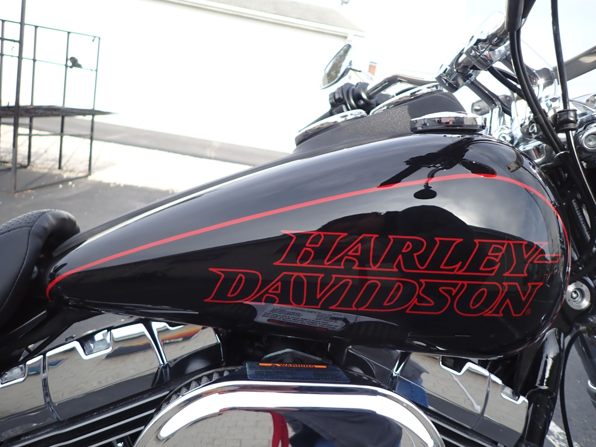 2017 Harley-Davidson Low Rider® in Massillon, Ohio - Photo 3