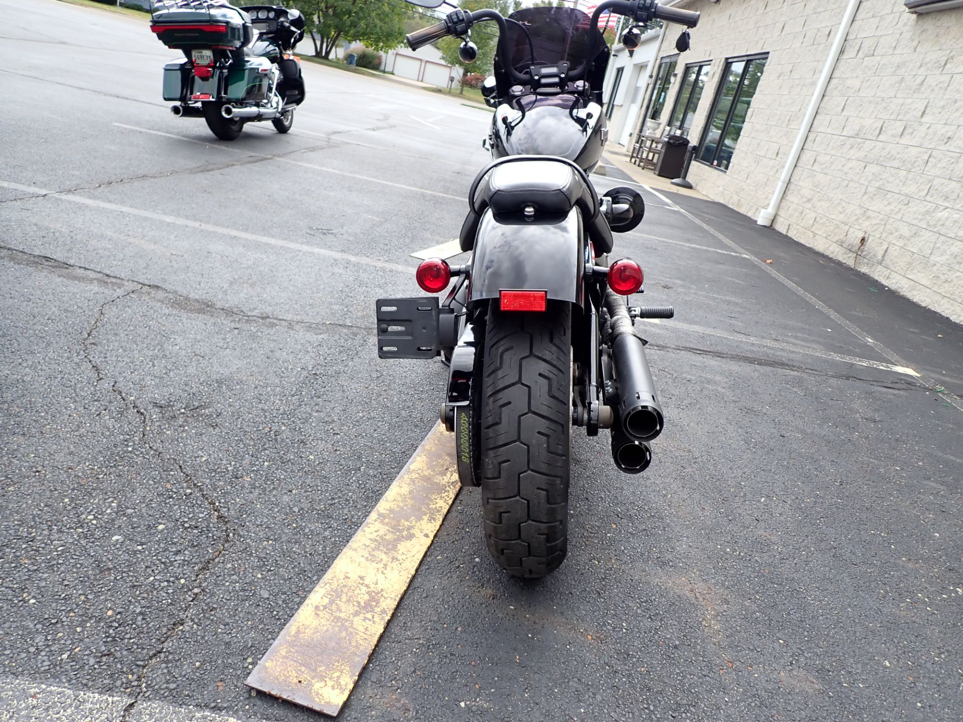 2019 Harley-Davidson Street Bob® in Massillon, Ohio - Photo 16