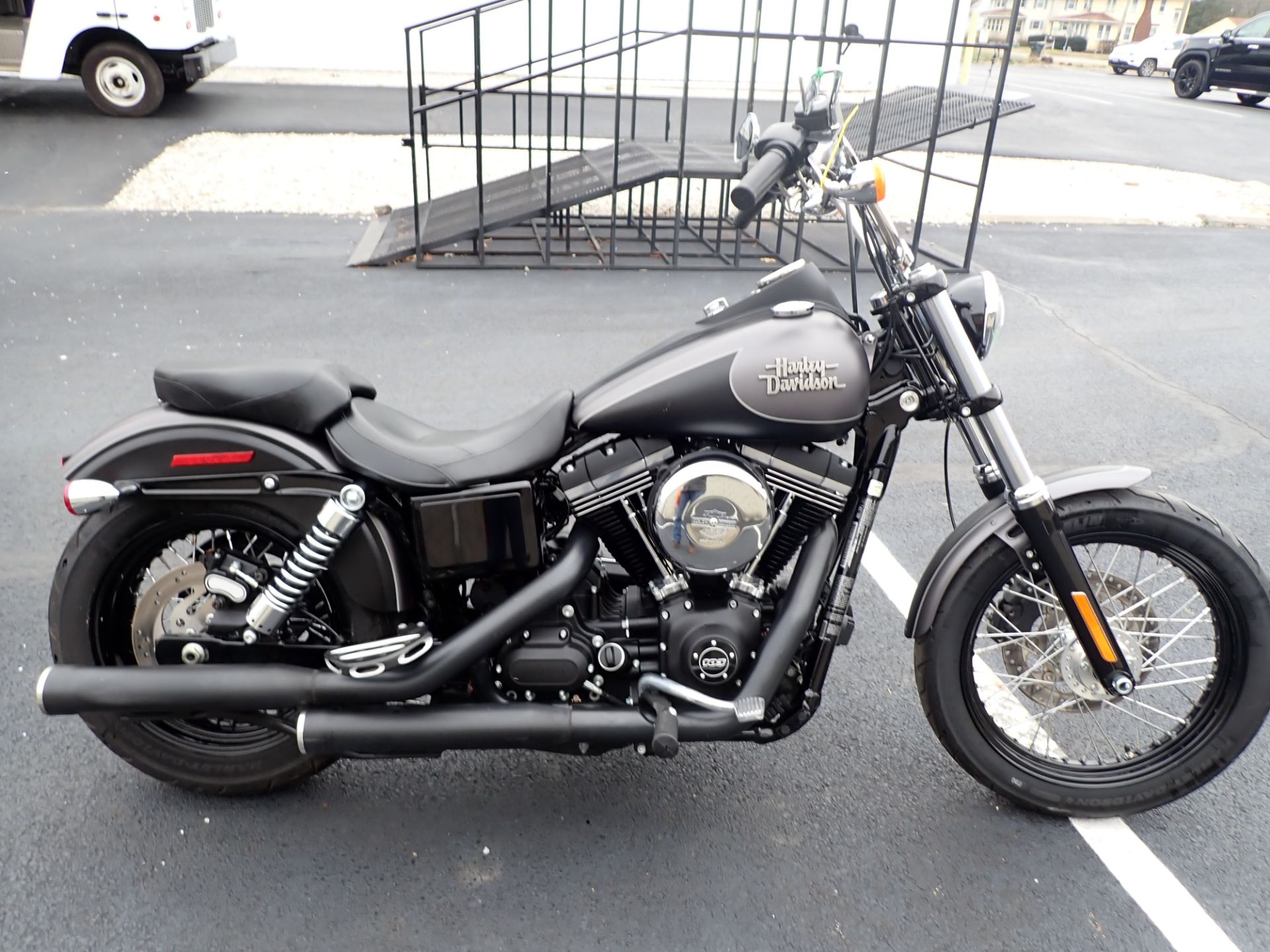 2017 Harley-Davidson Street Bob® in Massillon, Ohio - Photo 1