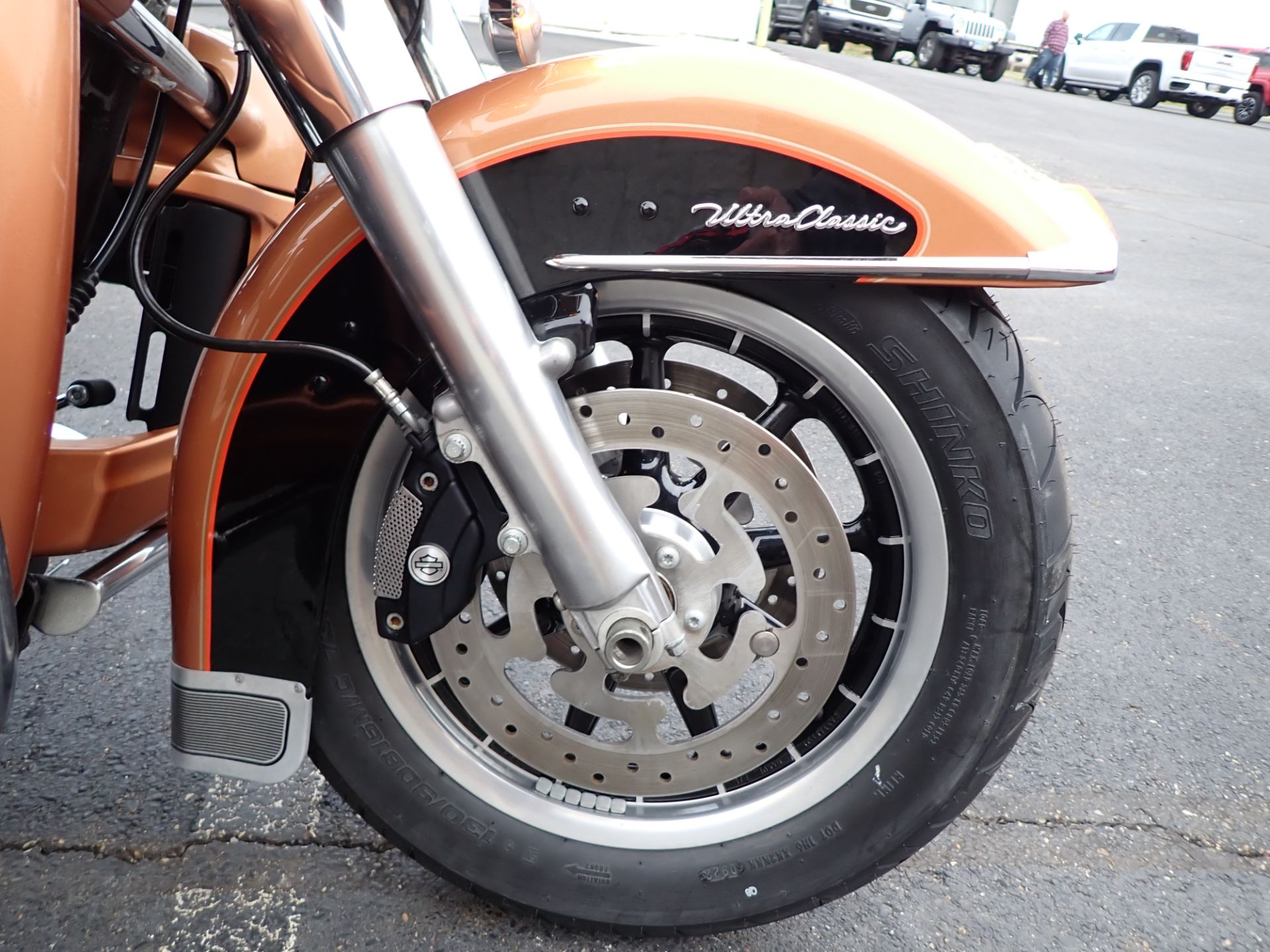 2008 Harley-Davidson Ultra Classic® Electra Glide® in Massillon, Ohio - Photo 2