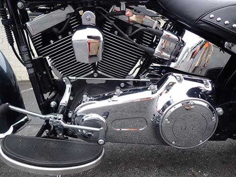 2015 Harley-Davidson Heritage Softail® Classic in Massillon, Ohio - Photo 8