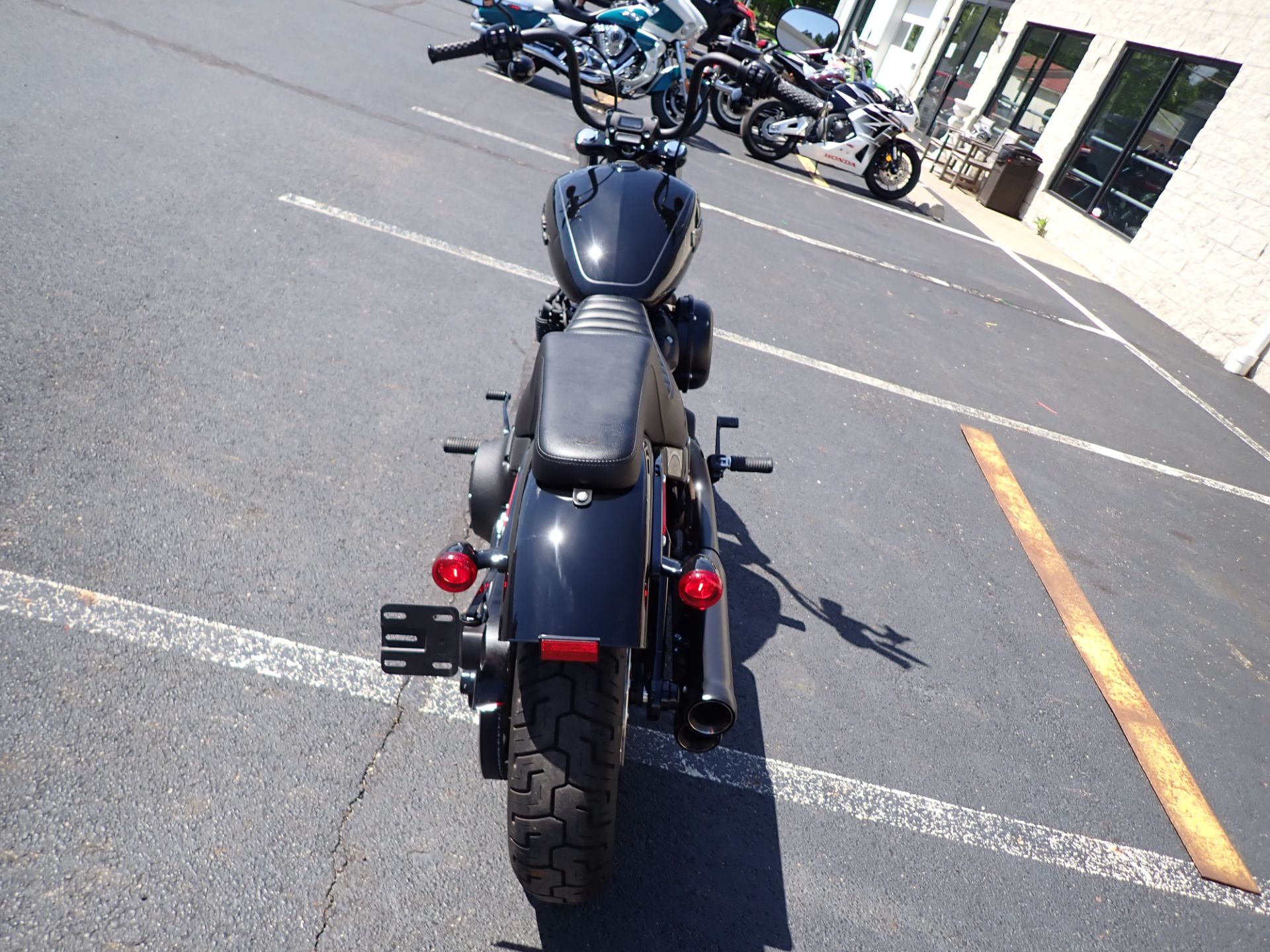 2018 Harley-Davidson Street Bob® 107 in Massillon, Ohio - Photo 18
