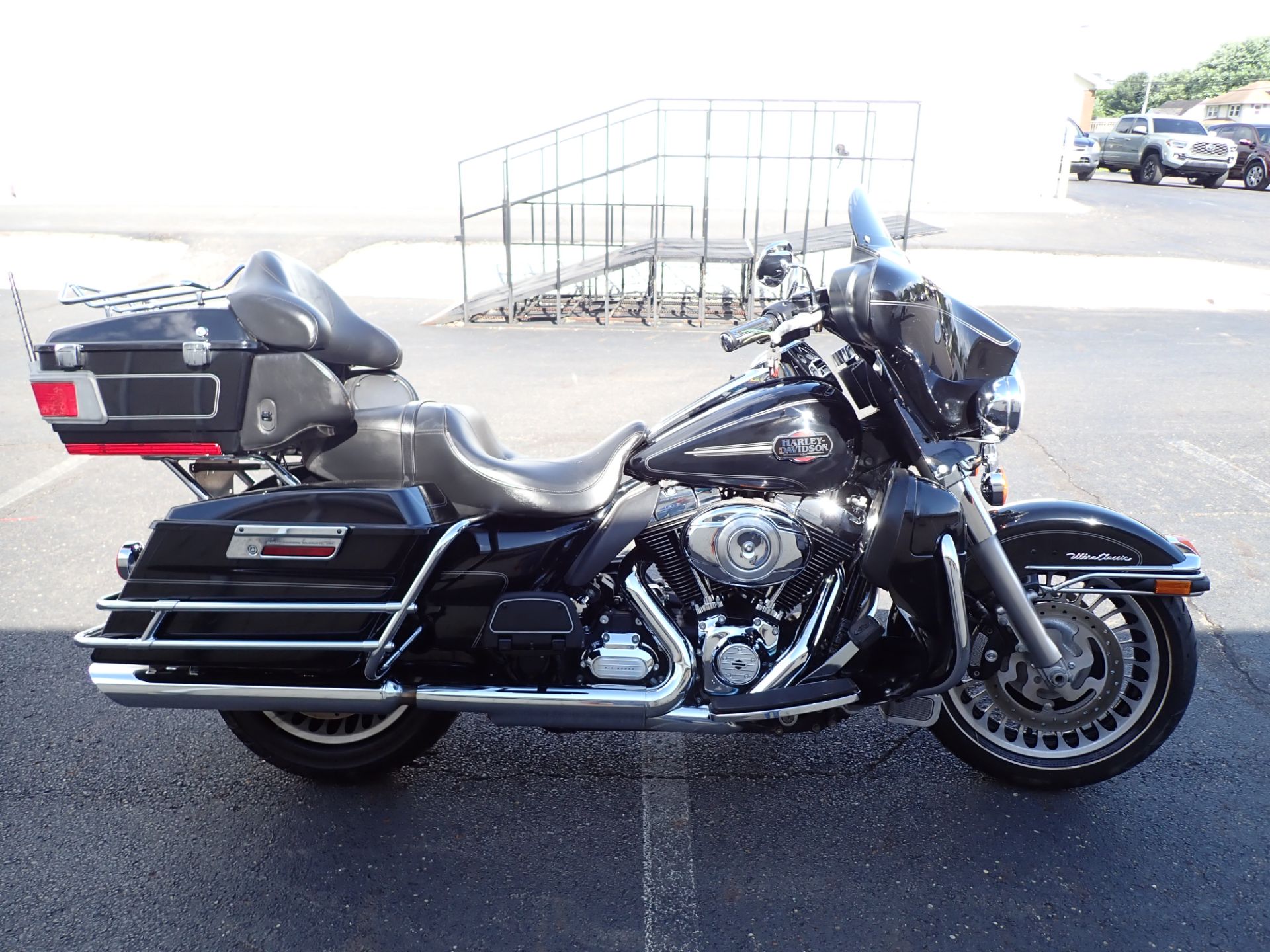 2012 Harley-Davidson Ultra Classic® Electra Glide® in Massillon, Ohio - Photo 1