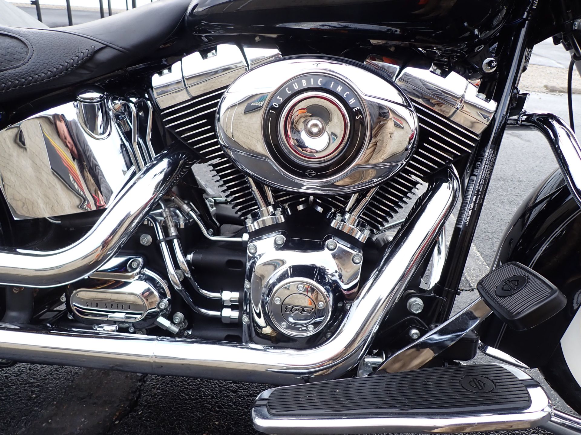 2013 Harley-Davidson Softail® Deluxe in Massillon, Ohio - Photo 4