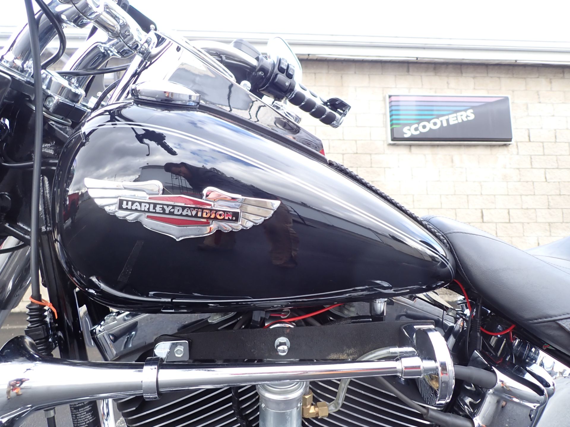 2013 Harley-Davidson Softail® Deluxe in Massillon, Ohio - Photo 9