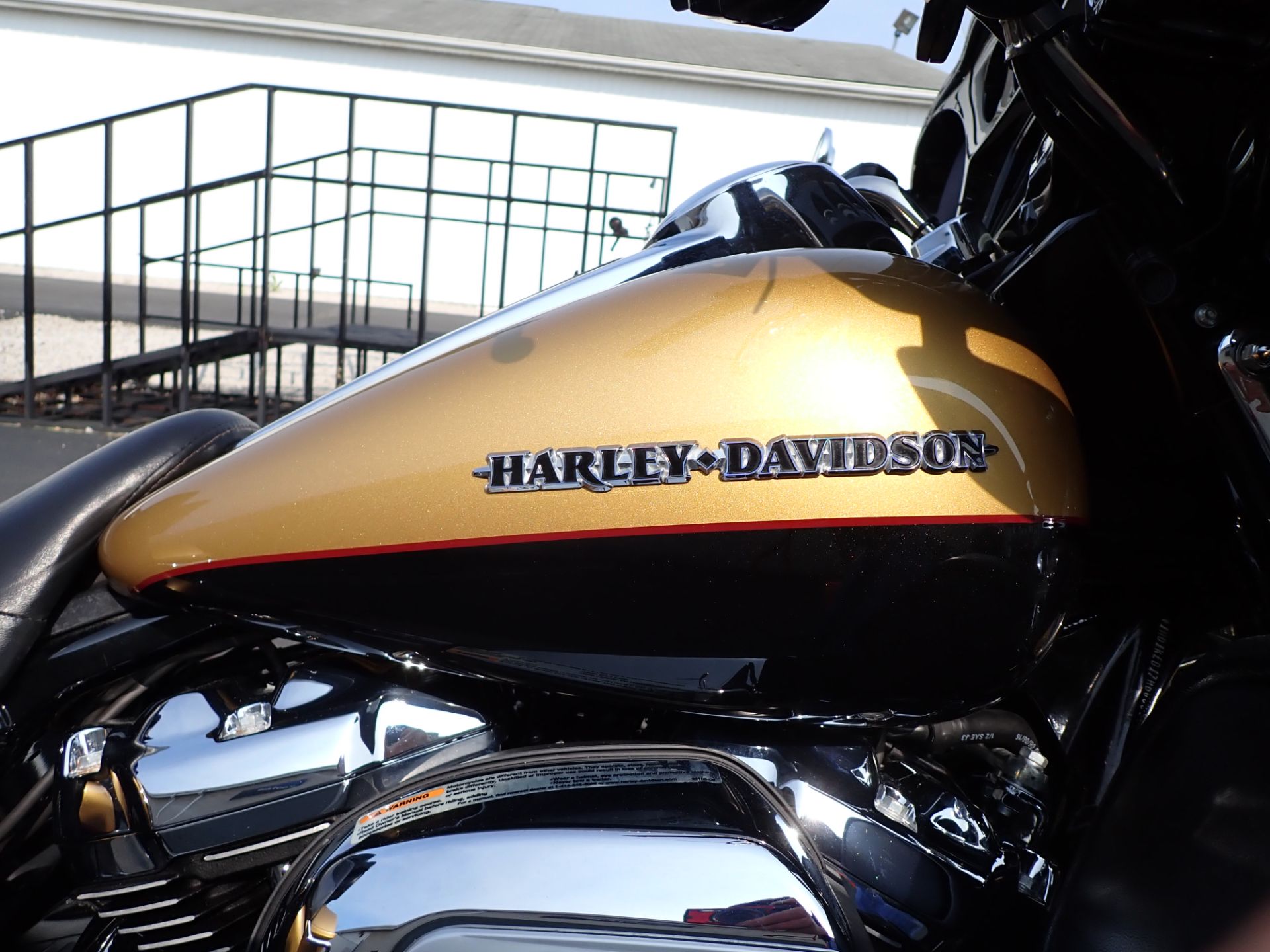 2017 Harley-Davidson Ultra Limited in Massillon, Ohio - Photo 3