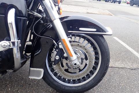 2013 Harley-Davidson Electra Glide® Ultra Limited in Massillon, Ohio - Photo 2