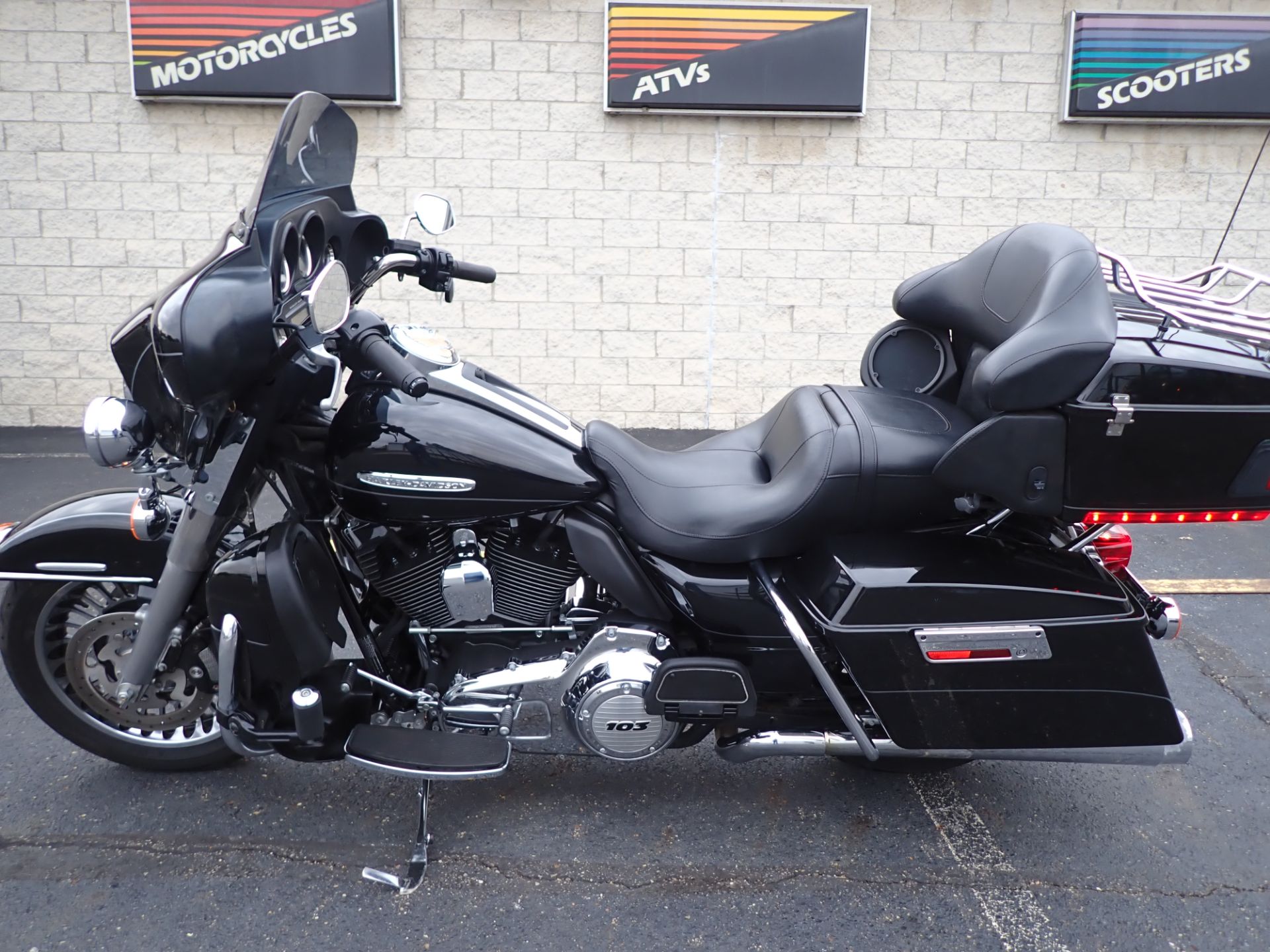 2013 Harley-Davidson Electra Glide® Ultra Limited in Massillon, Ohio - Photo 12