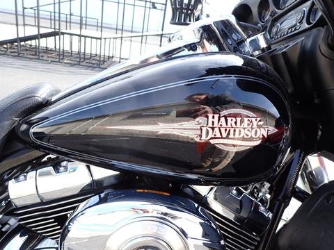 2012 Harley-Davidson Electra Glide® Classic in Massillon, Ohio - Photo 3
