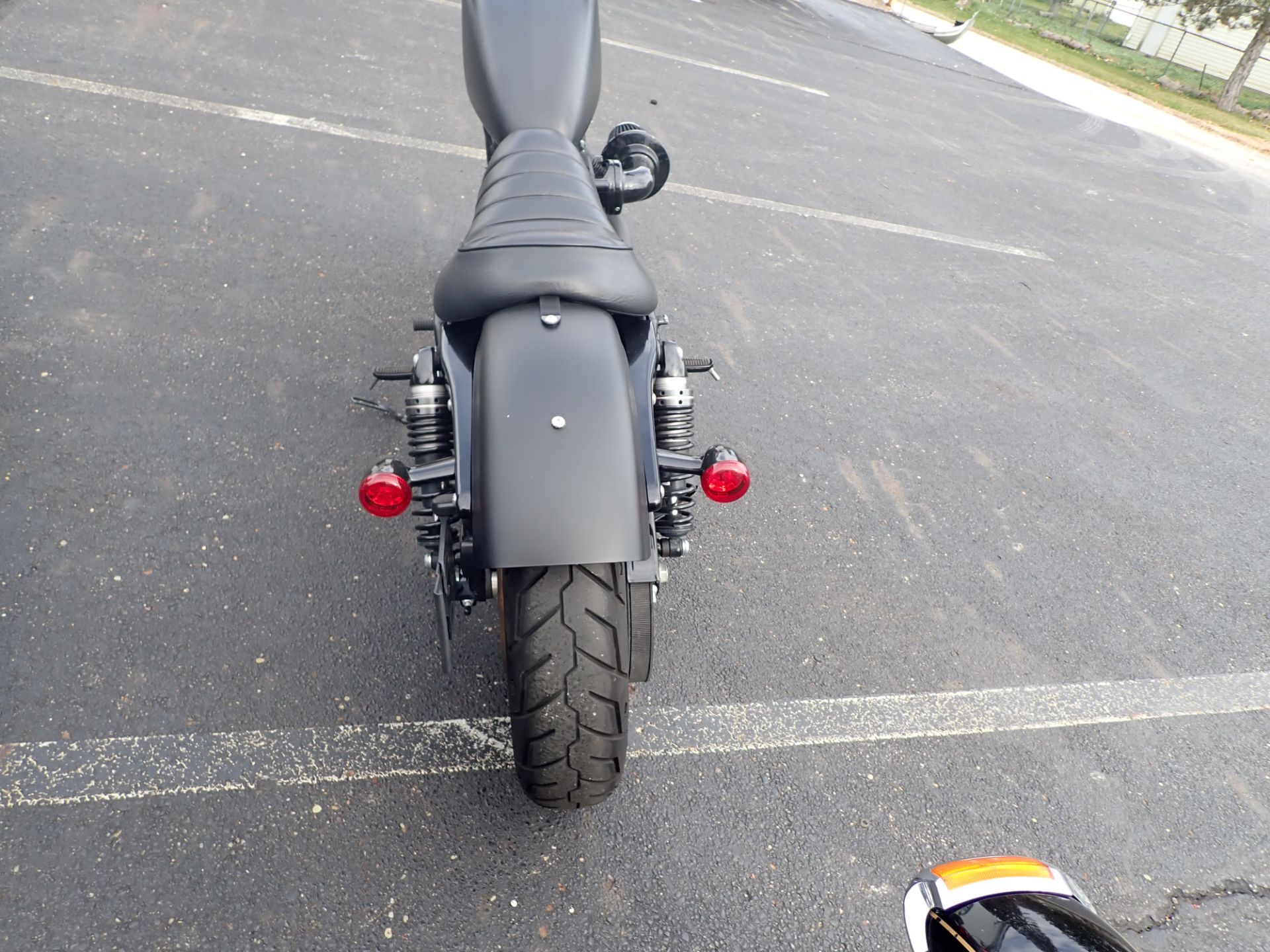 2021 Harley-Davidson Iron 883™ in Massillon, Ohio - Photo 4