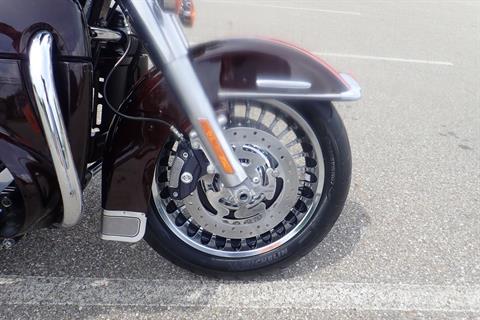2011 Harley-Davidson Electra Glide® Ultra Limited in Massillon, Ohio - Photo 2