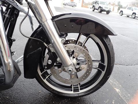 2019 Harley-Davidson Street Glide® in Massillon, Ohio - Photo 2