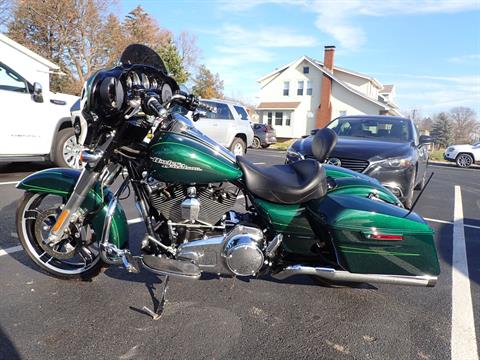 2015 Harley-Davidson Street Glide® Special in Massillon, Ohio - Photo 6