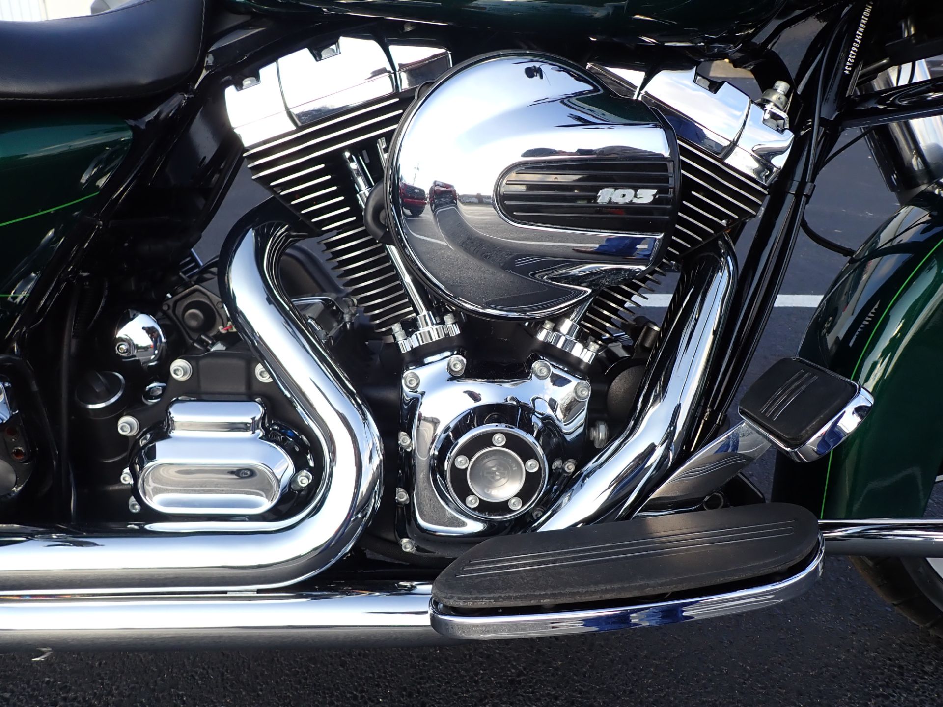 2015 Harley-Davidson Street Glide® Special in Massillon, Ohio - Photo 4