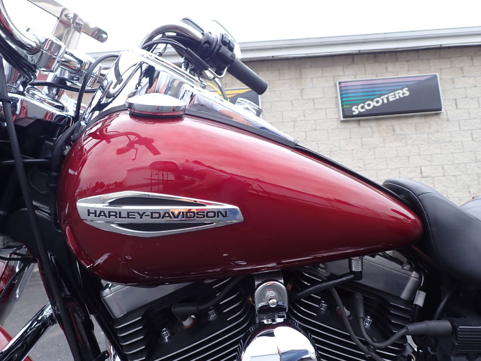 2016 Harley-Davidson Switchback™ in Massillon, Ohio - Photo 9