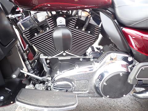2015 Harley-Davidson Electra Glide® Ultra Classic® in Massillon, Ohio - Photo 8