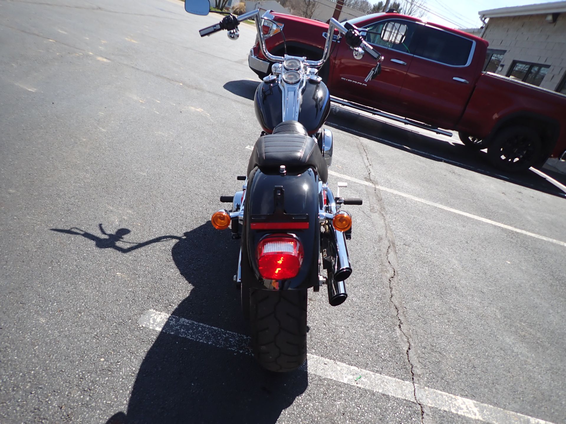 2018 Harley-Davidson Low Rider® 107 in Massillon, Ohio - Photo 17