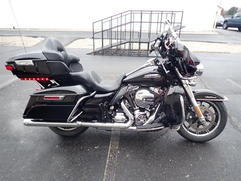 2015 Harley-Davidson Electra Glide® Ultra Classic® Low in Massillon, Ohio - Photo 1
