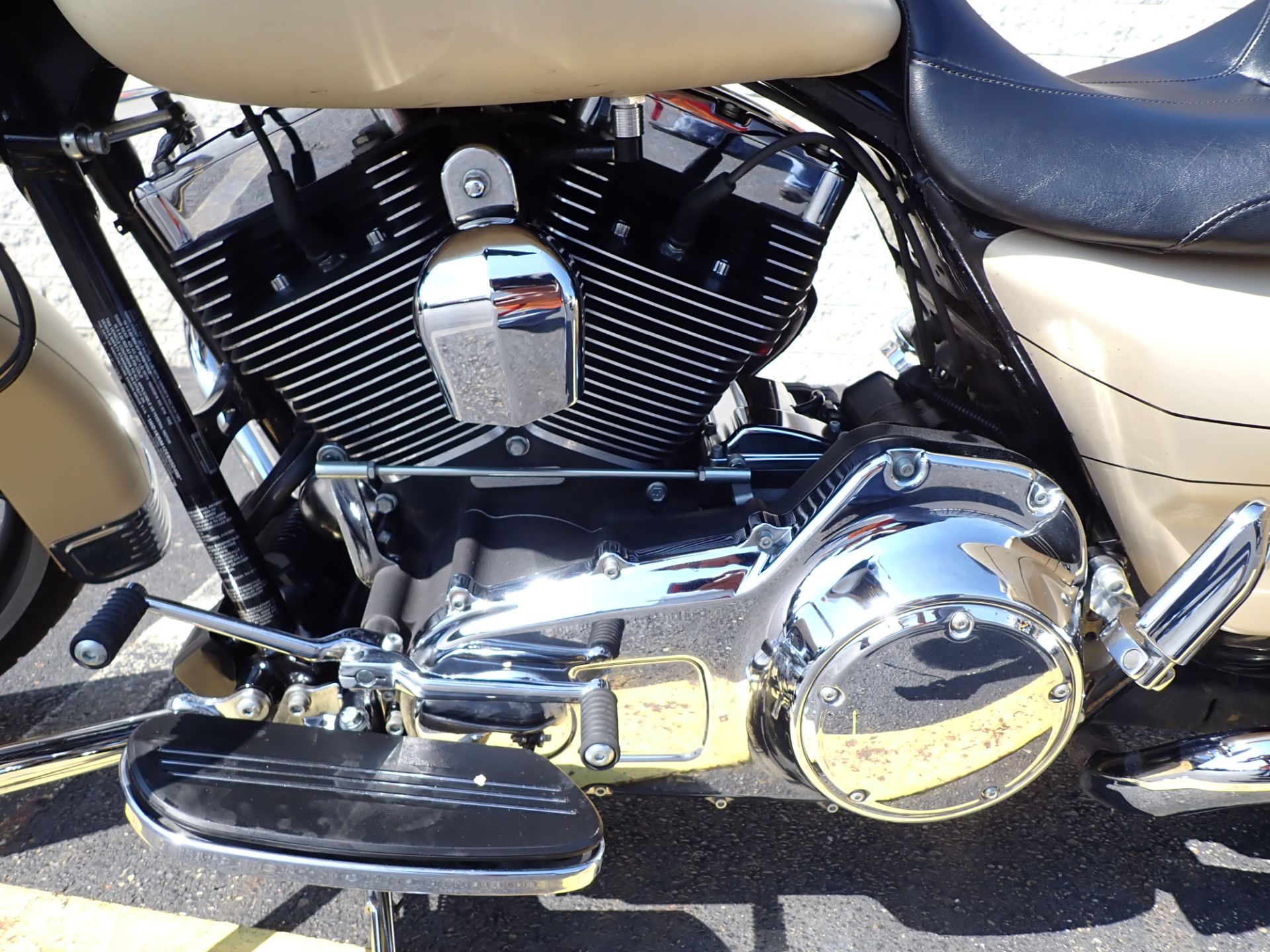 2014 Harley-Davidson Street Glide® Special in Massillon, Ohio - Photo 8