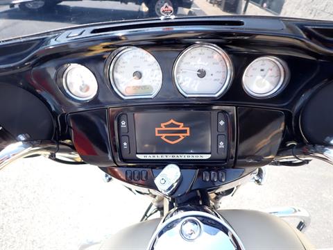 2014 Harley-Davidson Street Glide® Special in Massillon, Ohio - Photo 14