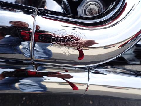 2010 Harley-Davidson Dyna® Super Glide® Custom in Massillon, Ohio - Photo 6