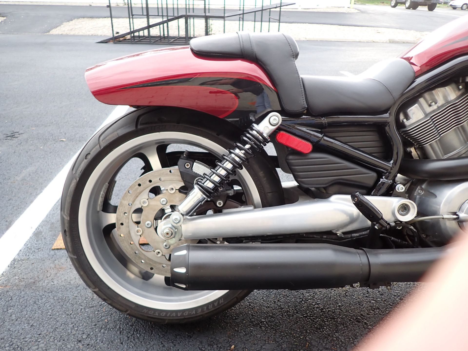 2015 Harley-Davidson V-Rod Muscle® in Massillon, Ohio - Photo 5