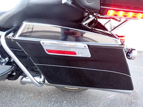 2011 Harley-Davidson Electra Glide® Ultra Limited in Massillon, Ohio - Photo 17