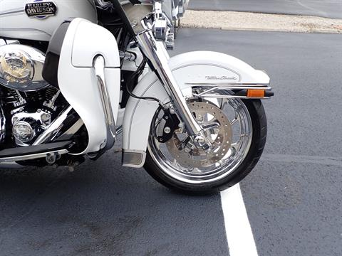 2013 Harley-Davidson Ultra Classic® Electra Glide® in Massillon, Ohio - Photo 2