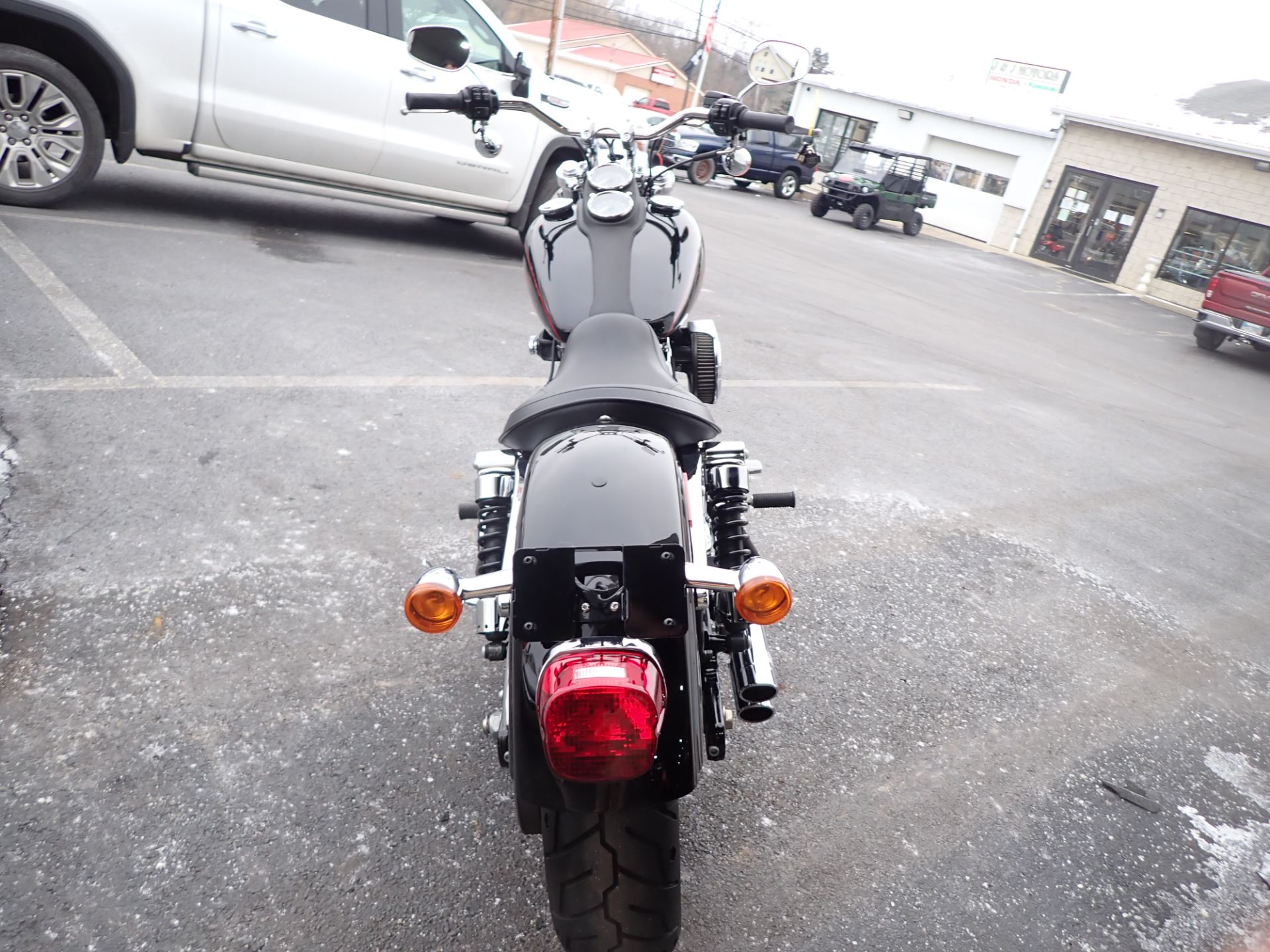 2015 Harley-Davidson Low Rider® in Massillon, Ohio - Photo 16