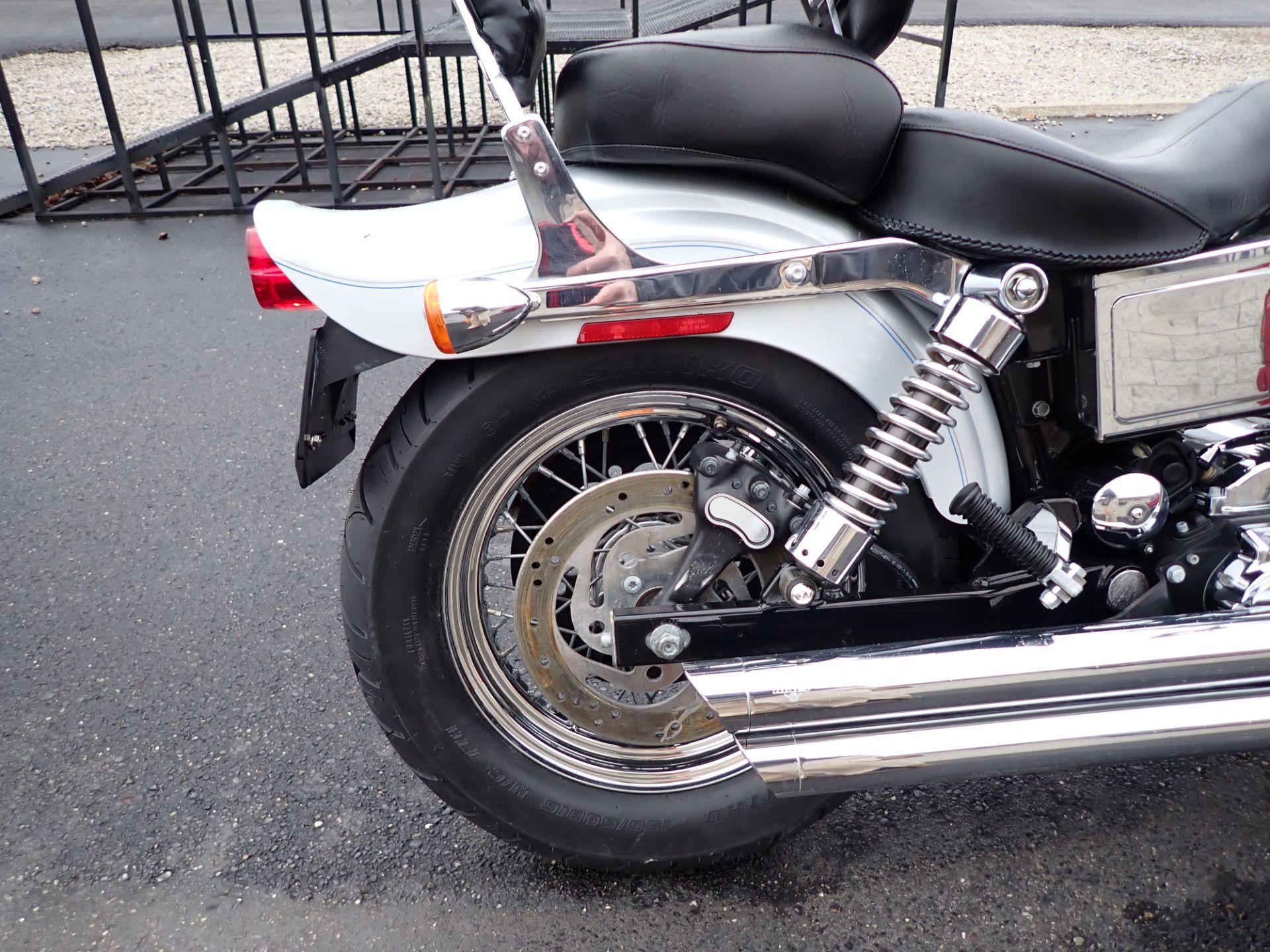 2004 Harley-Davidson FXDWG/FXDWGI Dyna Wide Glide® in Massillon, Ohio - Photo 5
