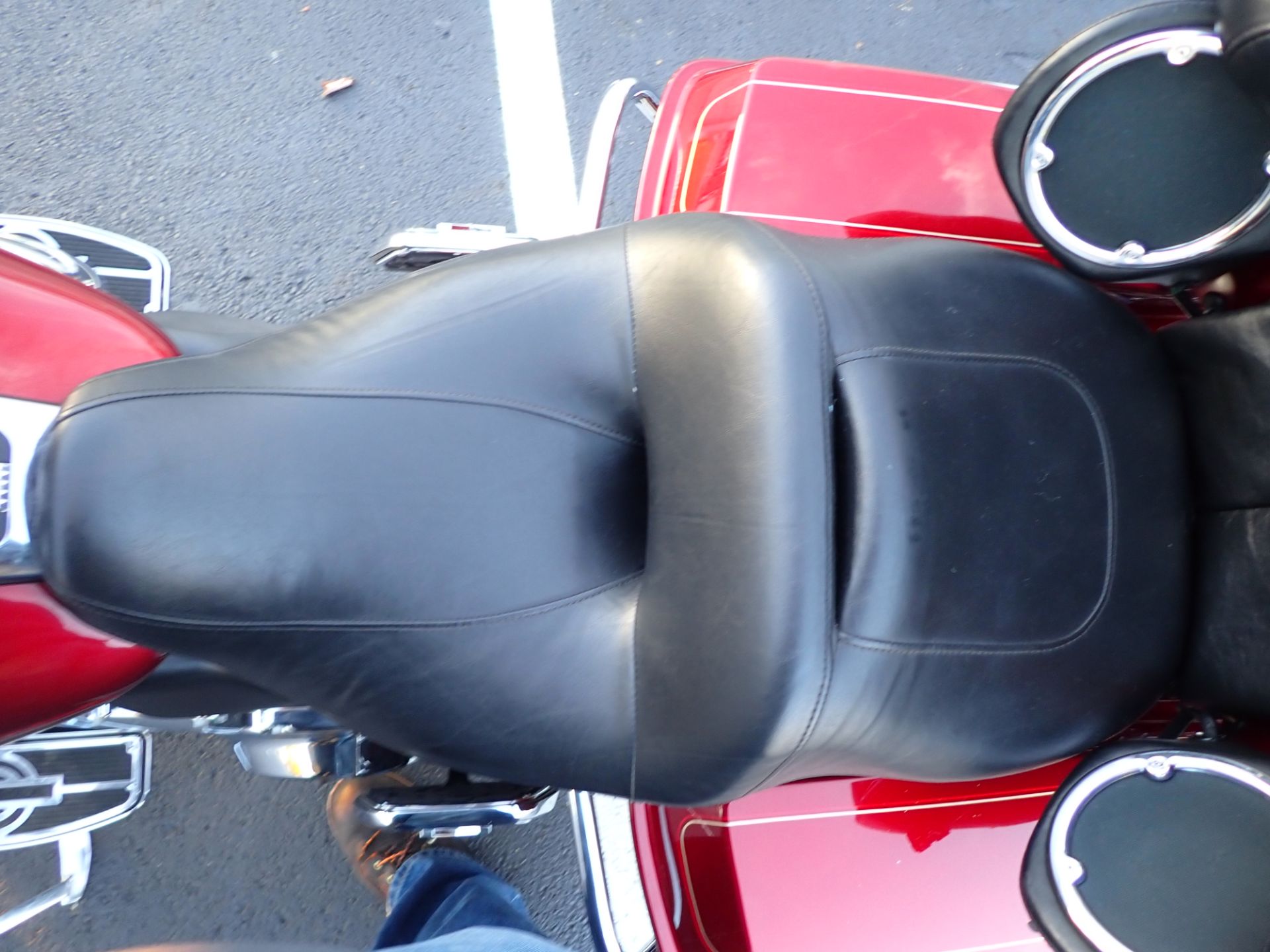 2009 Harley-Davidson Ultra Classic® Electra Glide® in Massillon, Ohio - Photo 10