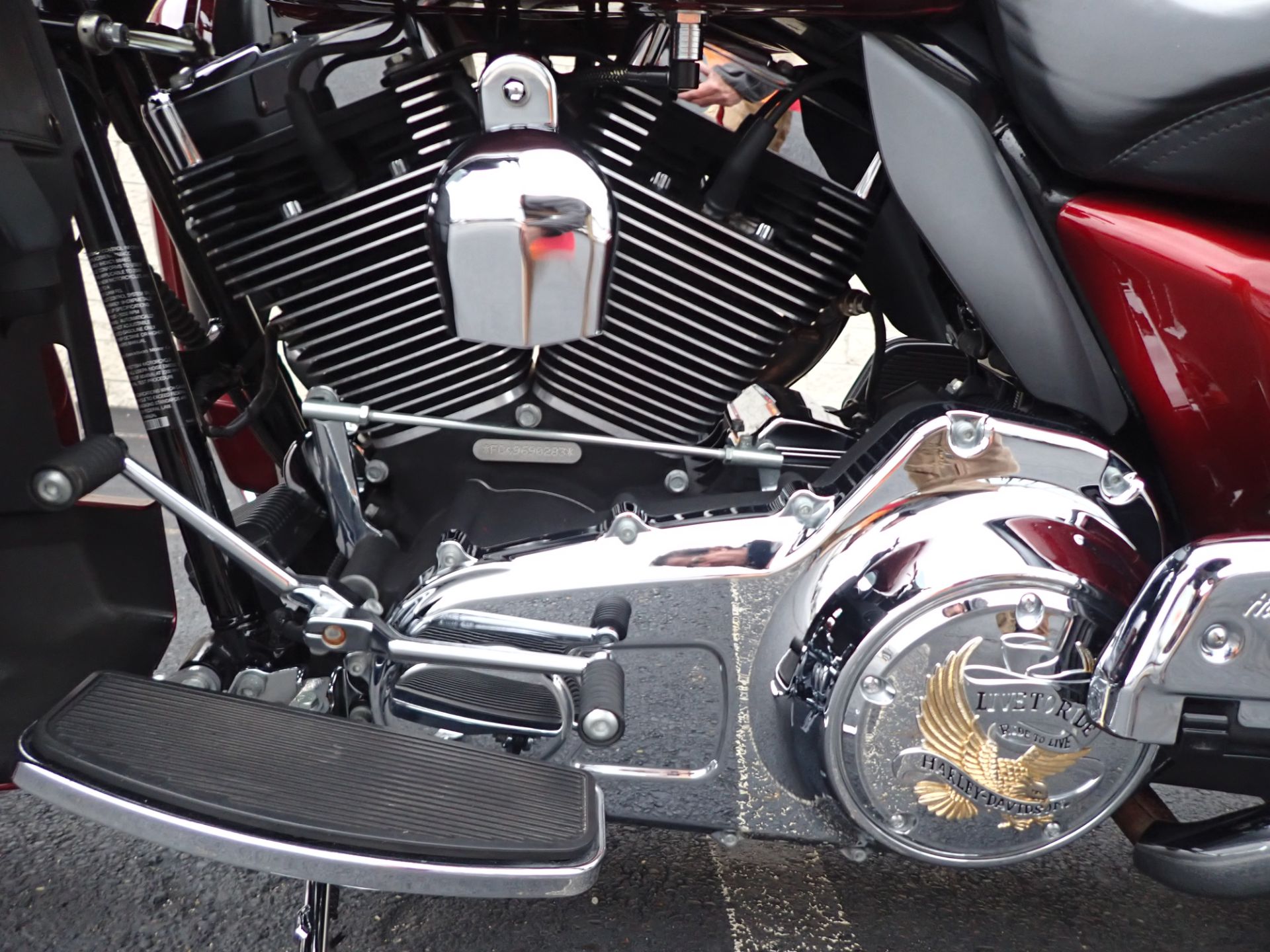 2009 Harley-Davidson Ultra Classic® Electra Glide® in Massillon, Ohio - Photo 8