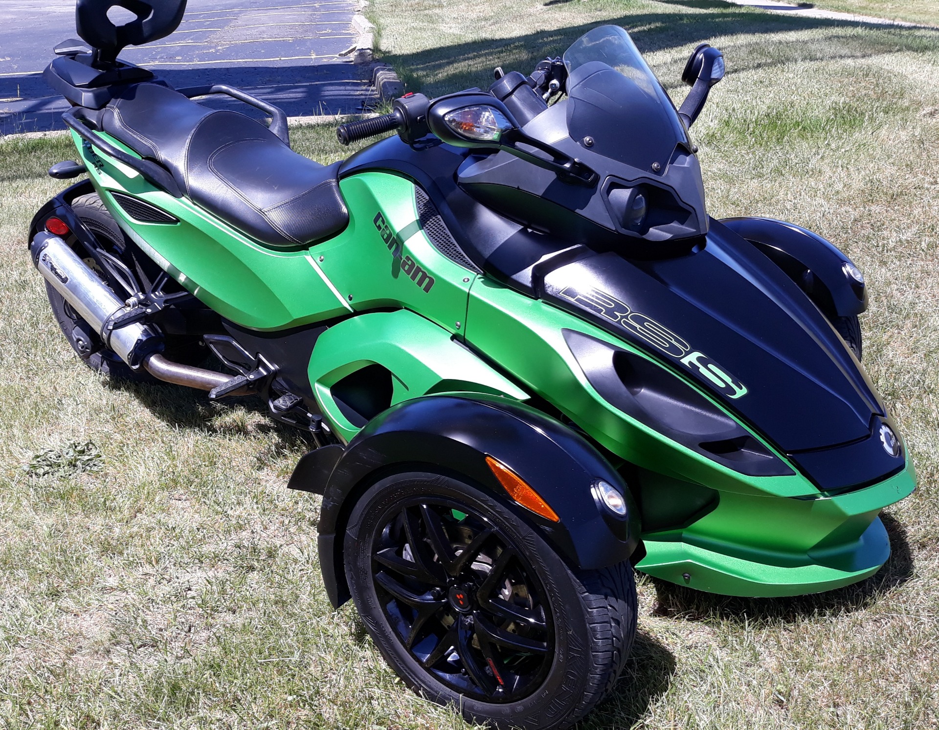 2012 Can-Am Spyder® RS-S SM5 in Belleville, Michigan - Photo 2